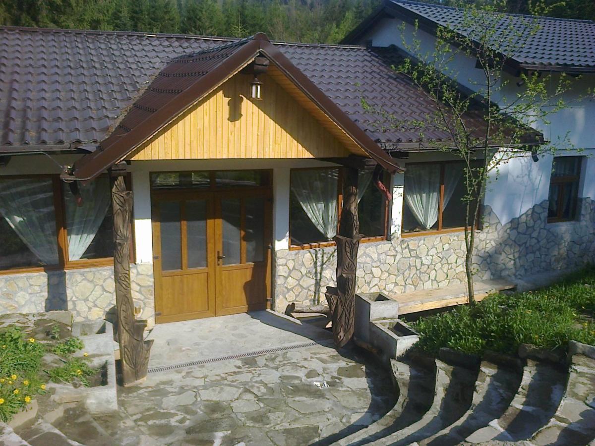 1496365_584833501614752_3117798636334873854_o